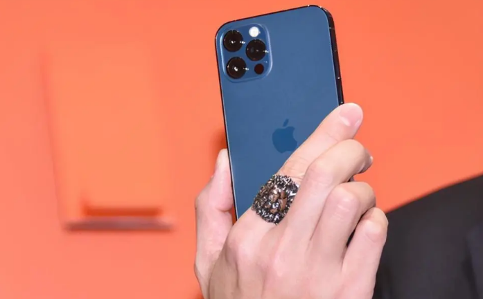 揭阳苹果手机维修分享iPhone12系列重启方法教程 